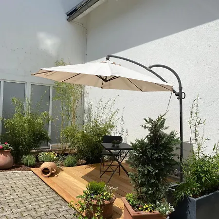 Altstadtjuwel @conny's דירה ברילון